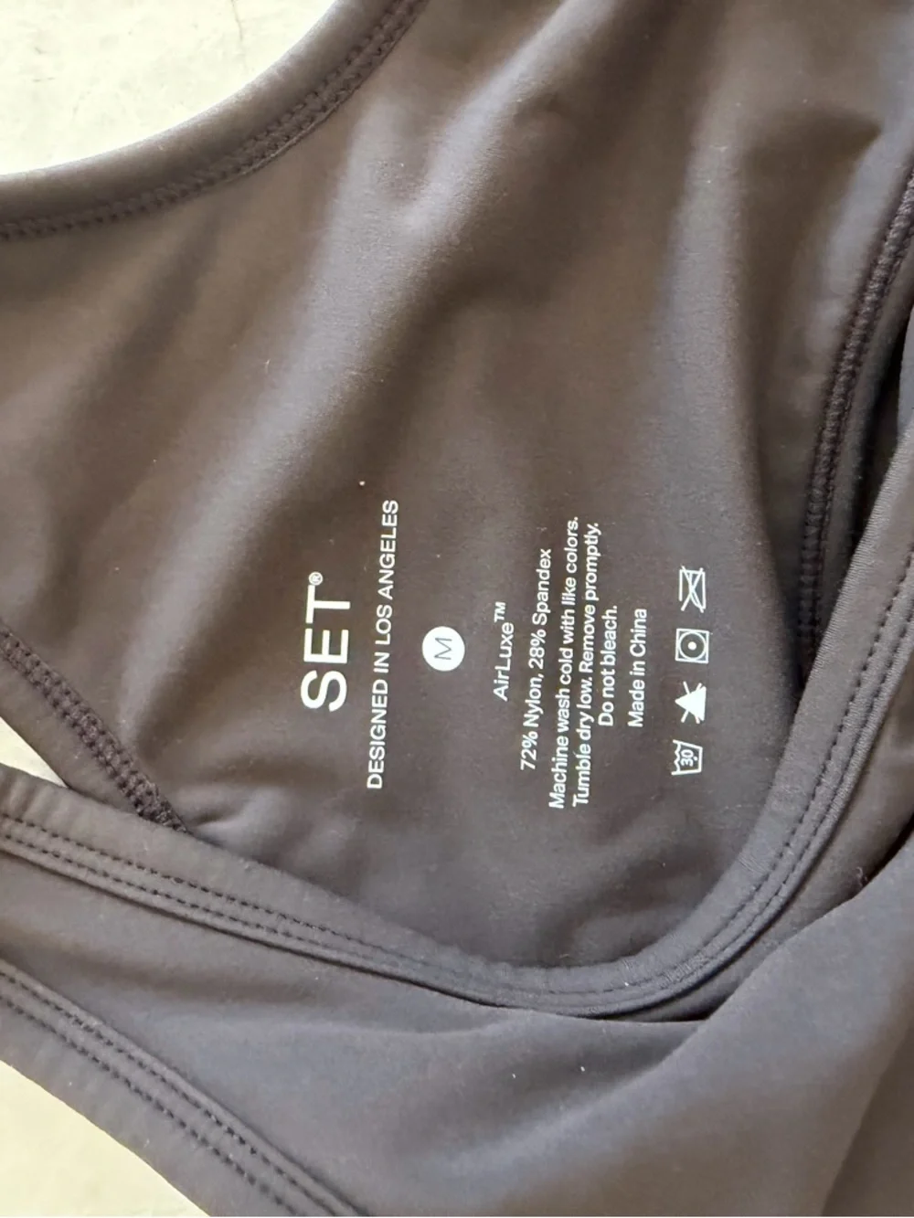 Set active espresso airluxe Women's Scoop Neck Sports Bra - medium - Picture 4 of 7